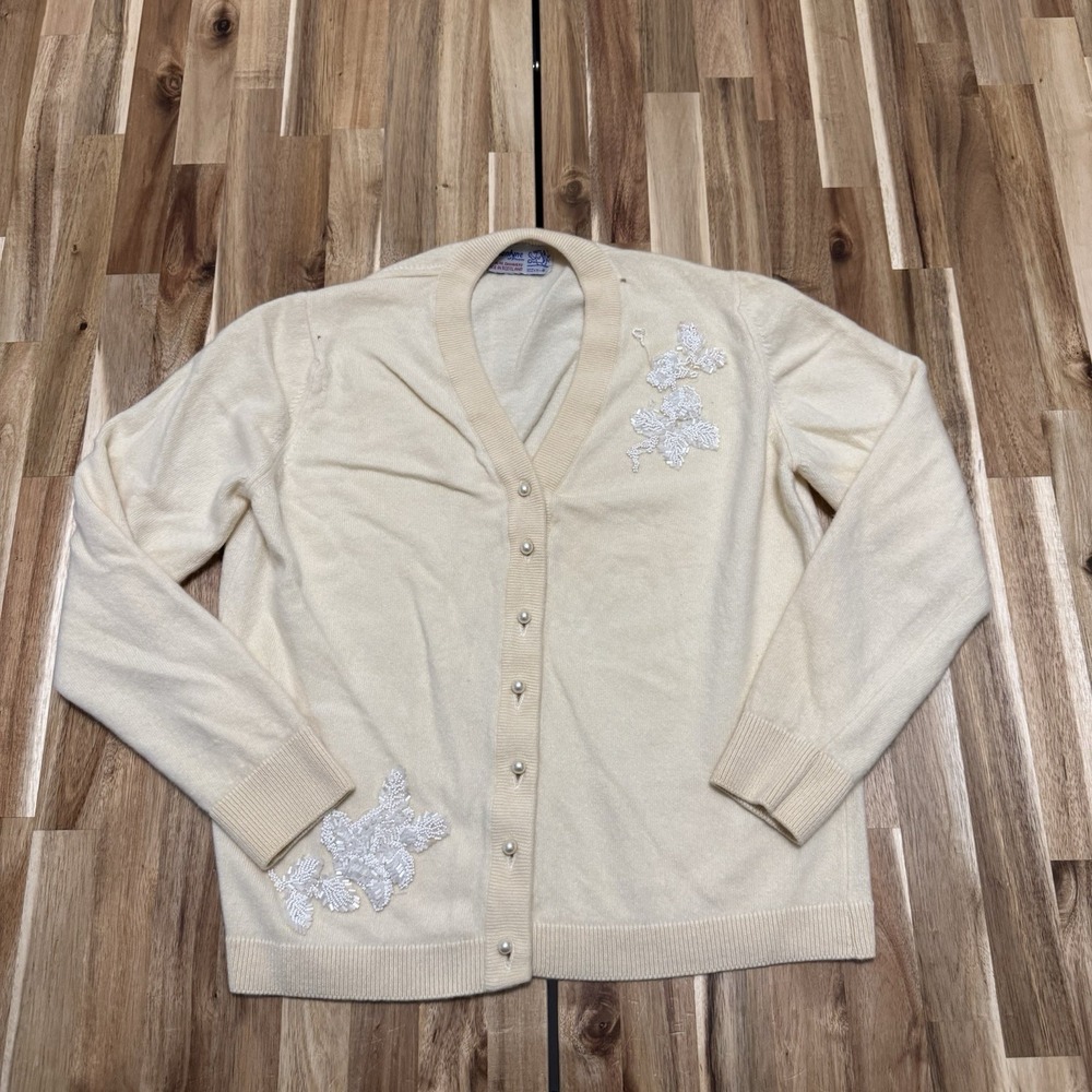 Vintage Ballantyne of Peebles Sweater Womens S‎ Ivory Cashamere Scotland *READ